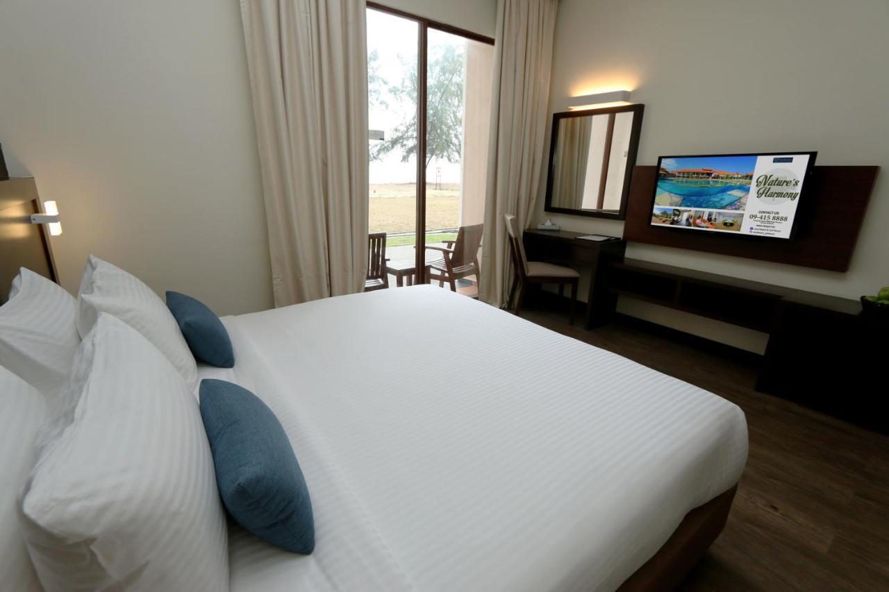 Villea Rompin Resort & Golf Kuala Rompin Ngoại thất bức ảnh